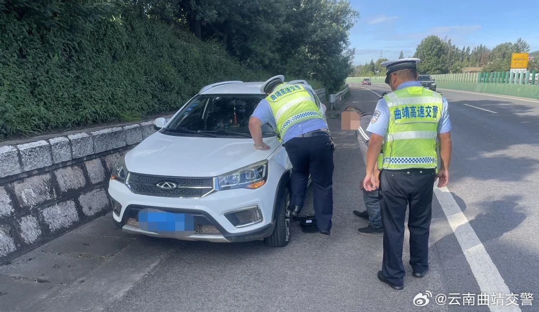 云南曲靖交警