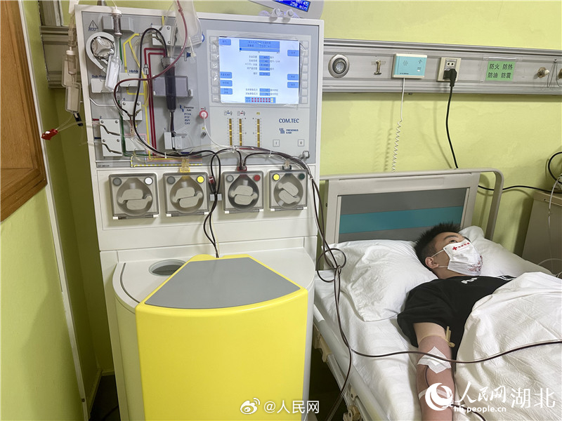 人民网