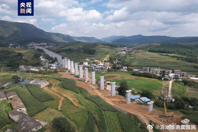 渝昆高铁箐田特大桥下部结构顺利完工