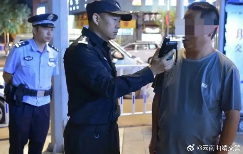 云南曲靖交警