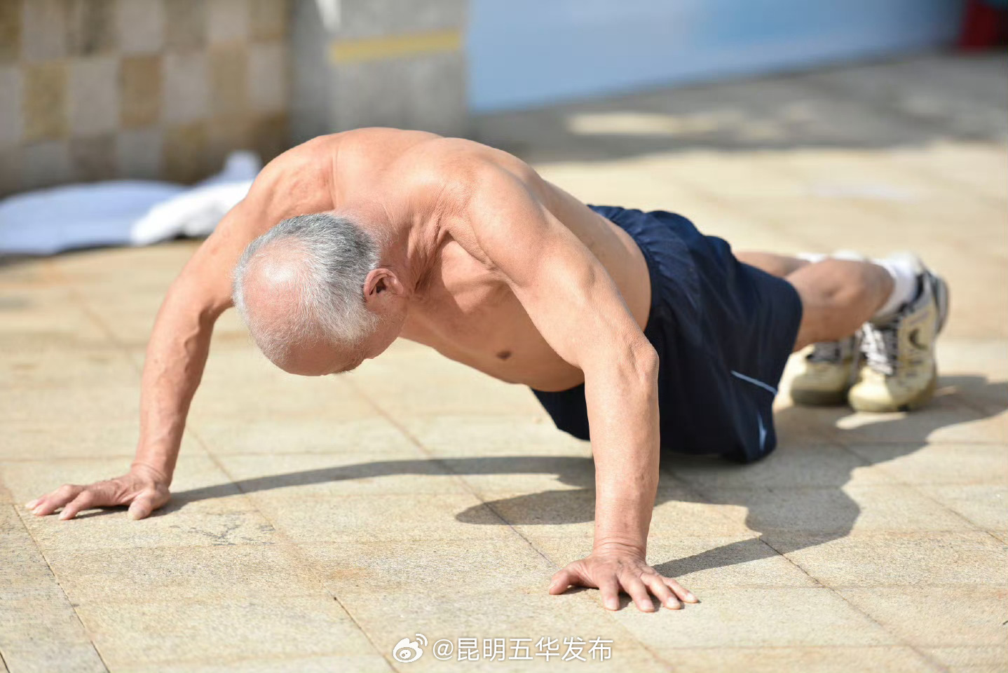 节食减肥 vs 运动减肥，差别很大