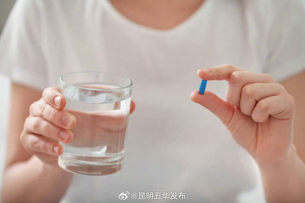 药品说明书中的一日三次,并非指三餐前后