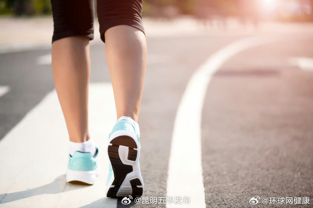 研究：多做中等或剧烈运动可降低死亡风险 每日快走超22分钟减少久坐危害