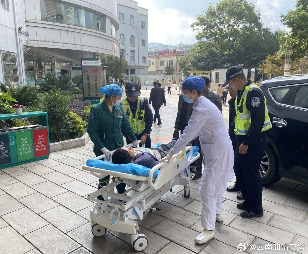 云南曲靖交警