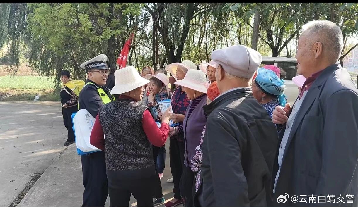 云南曲靖交警