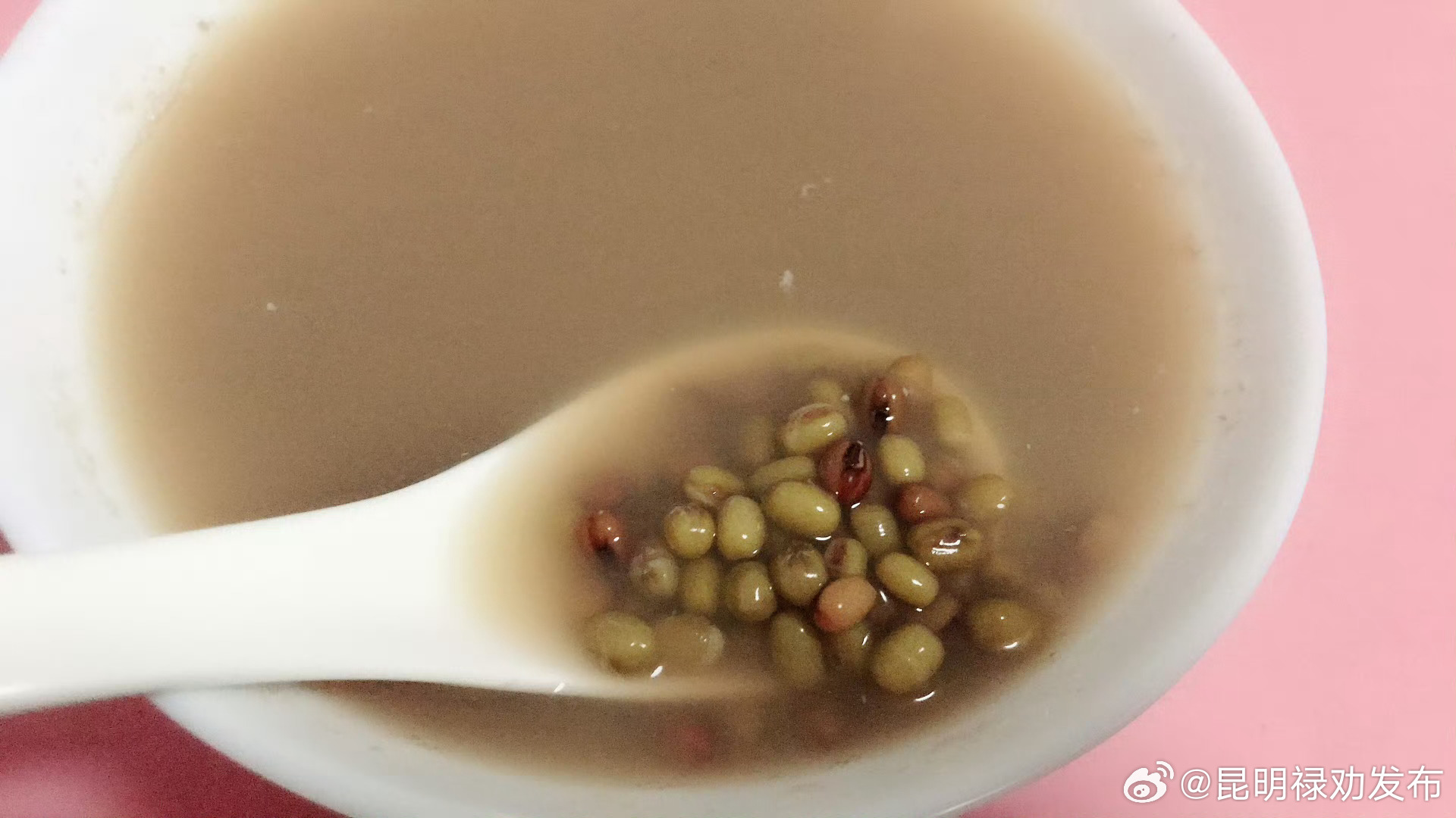 绿豆粳米粥可缓解便秘