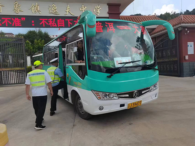 普洱交警