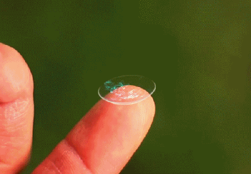 坐飞机最好摘掉隐形眼镜