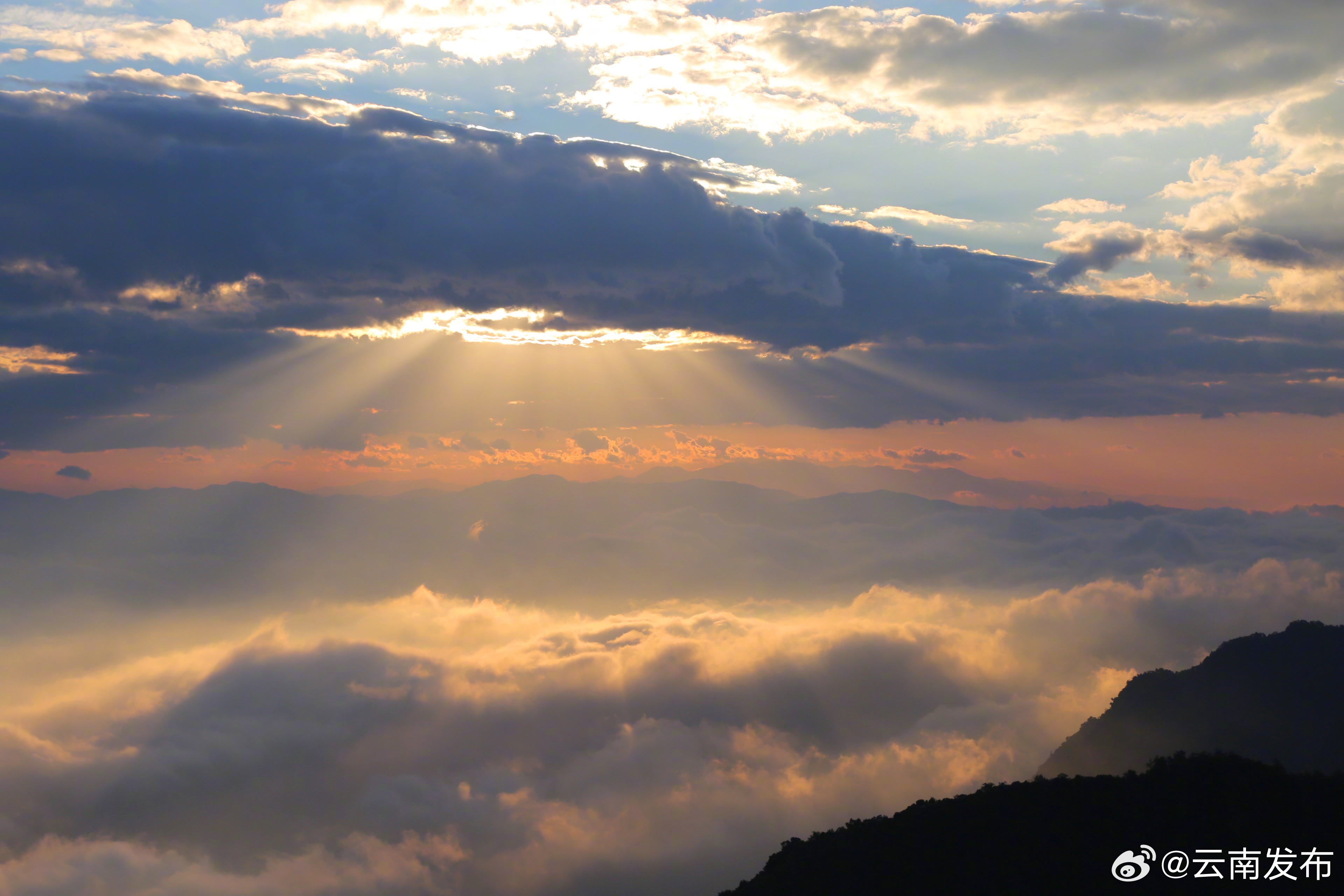 云南发布