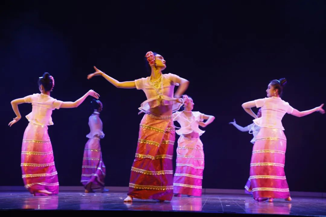 西双版纳傣族自治州人民政府