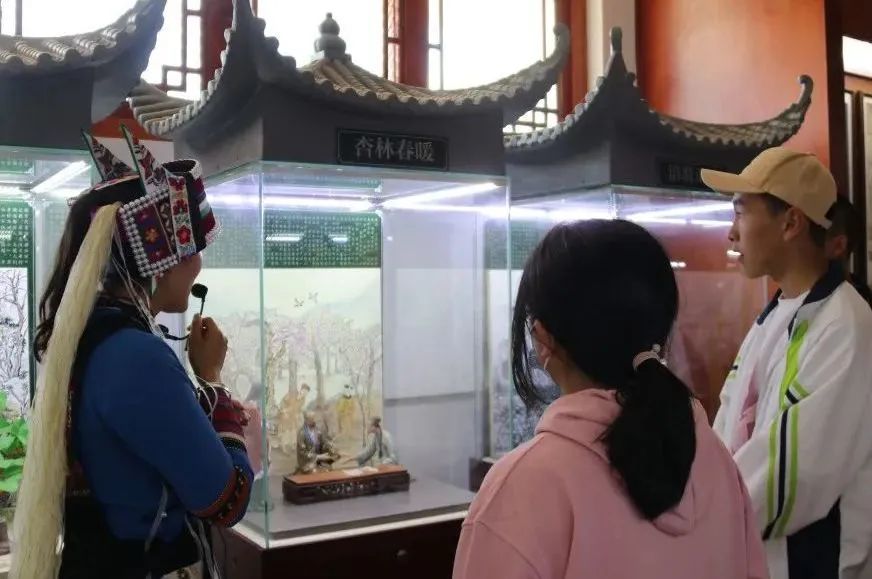 昆明西山教育体育