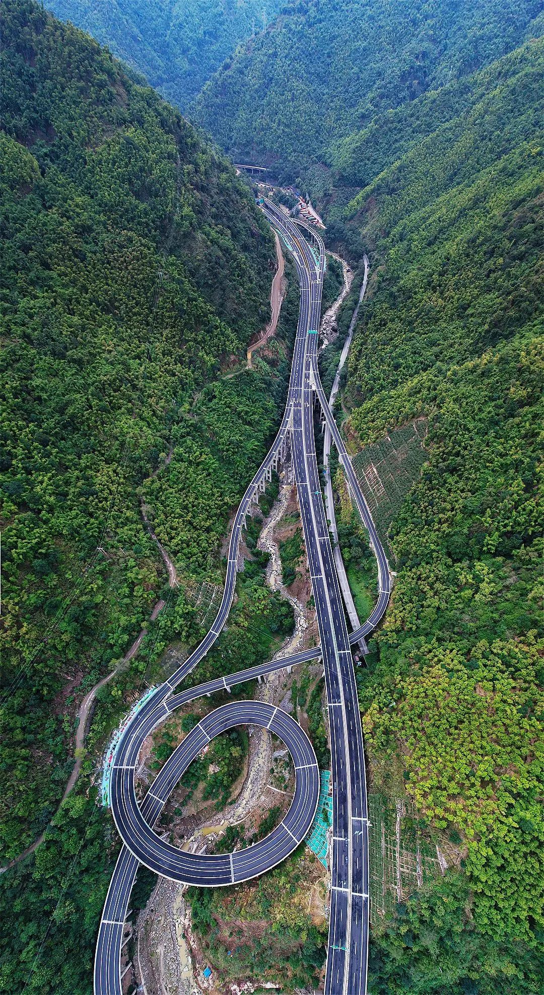云南省文化和旅游厅