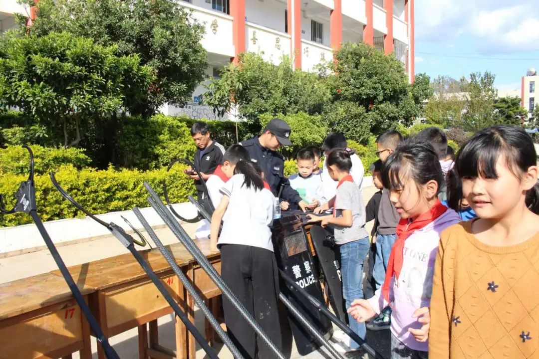 爱上富民