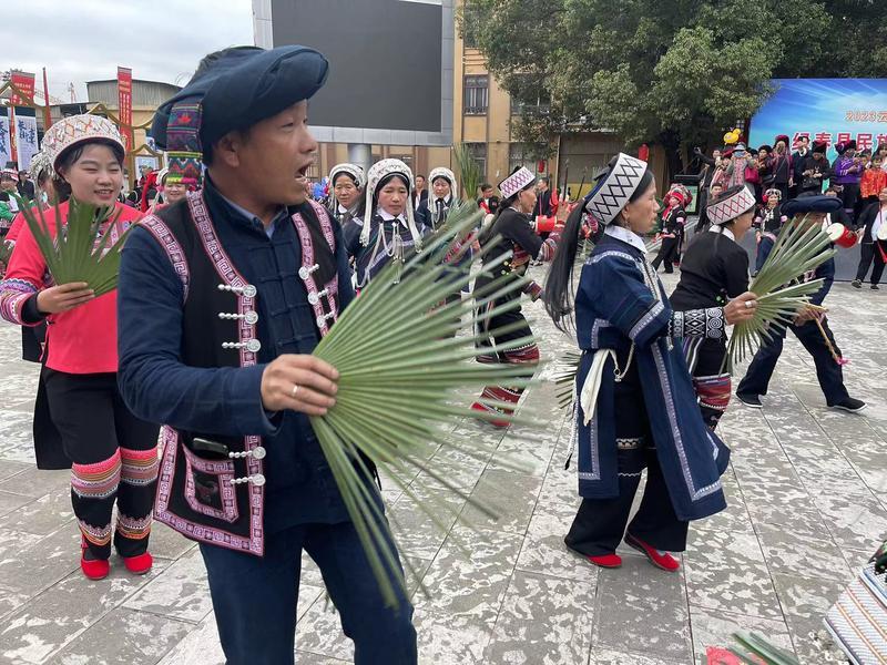 千年一街，万人同宴！2023云南·绿春哈尼十月年长街古宴文化旅游节4065桌刷新纪录_http://www.mainten.cn_cns_第2张