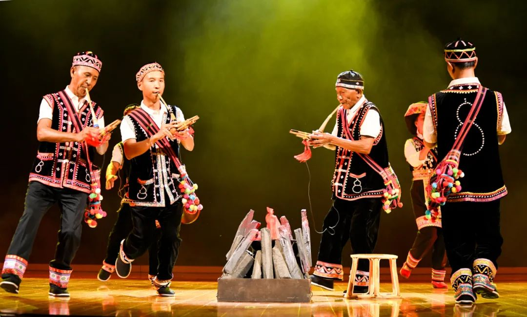 西双版纳傣族自治州人民政府