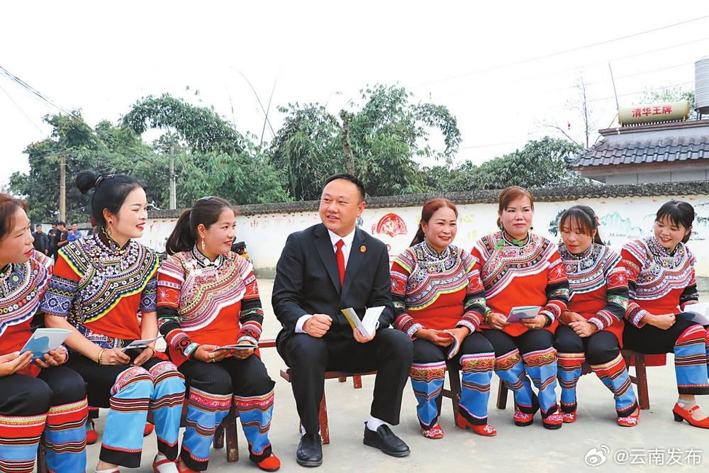 建水县：多元调解暖人心