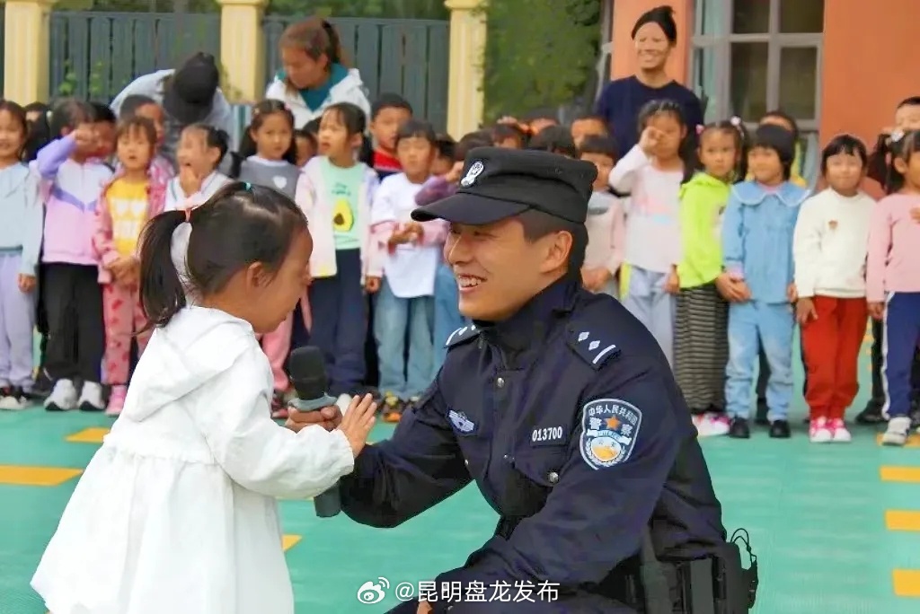 盘警风采 身边榜样丨金沙派出所民警王俊文：社区“新兵”的金沙故事