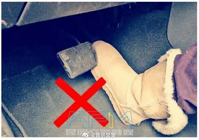 昆明交警