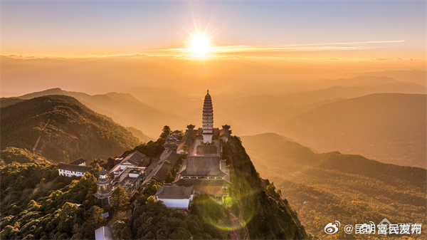 “霞客行”融媒推介活动走进宾川：跟着徐霞客游鸡足山