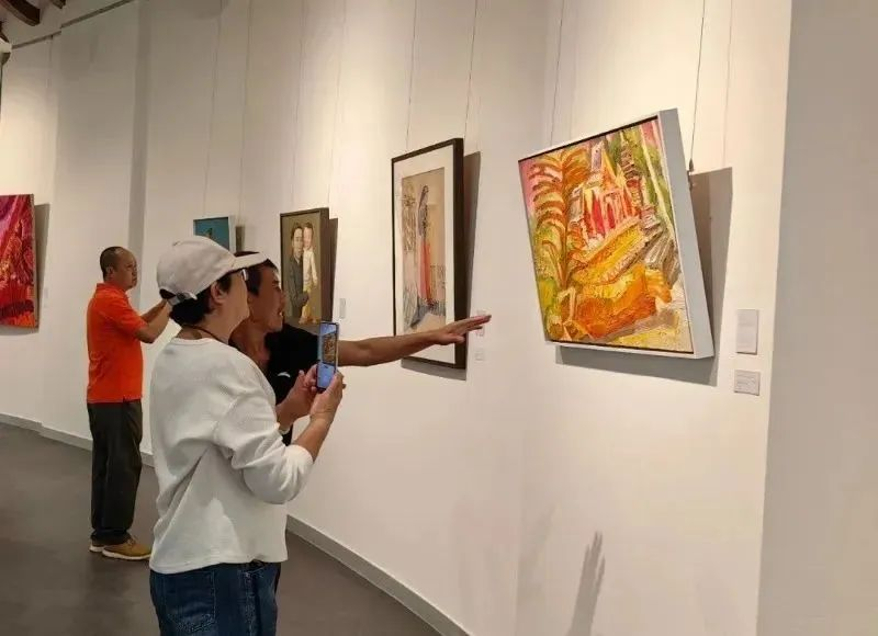 西双版纳傣族自治州人民政府