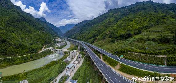 都香高速云南昭通段全线建成通车