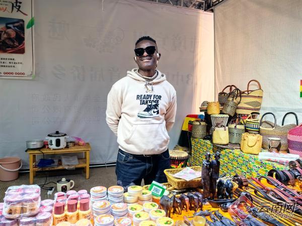 云南省文化和旅游厅