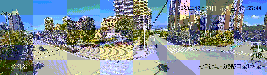 无视信号灯冲冲冲！结局就是······砰砰砰！