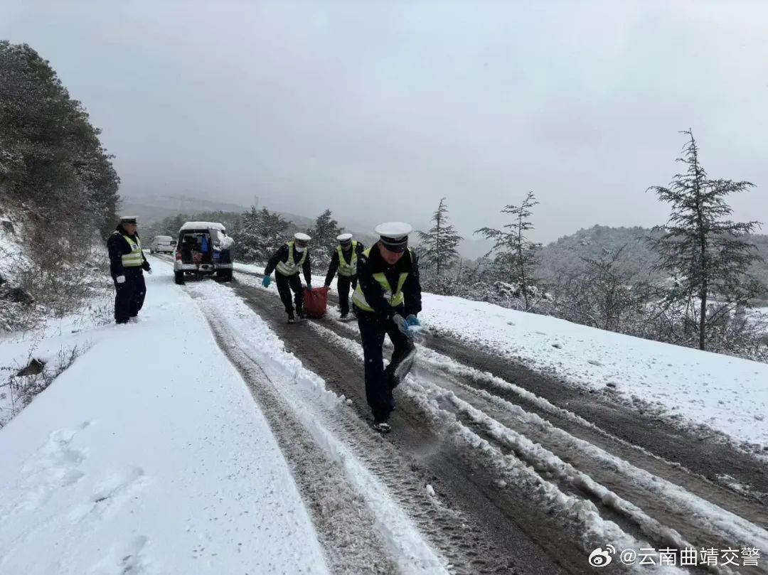 云南曲靖交警