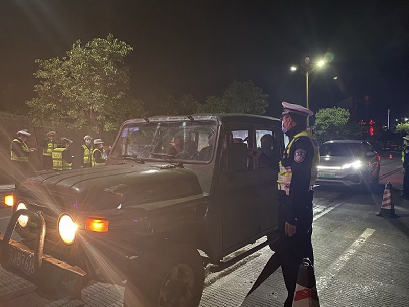 普洱交警