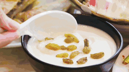 不同时段喝酸奶的好处