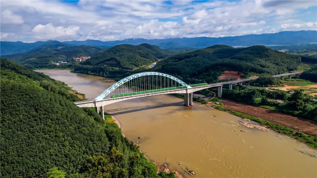 云南省文化和旅游厅