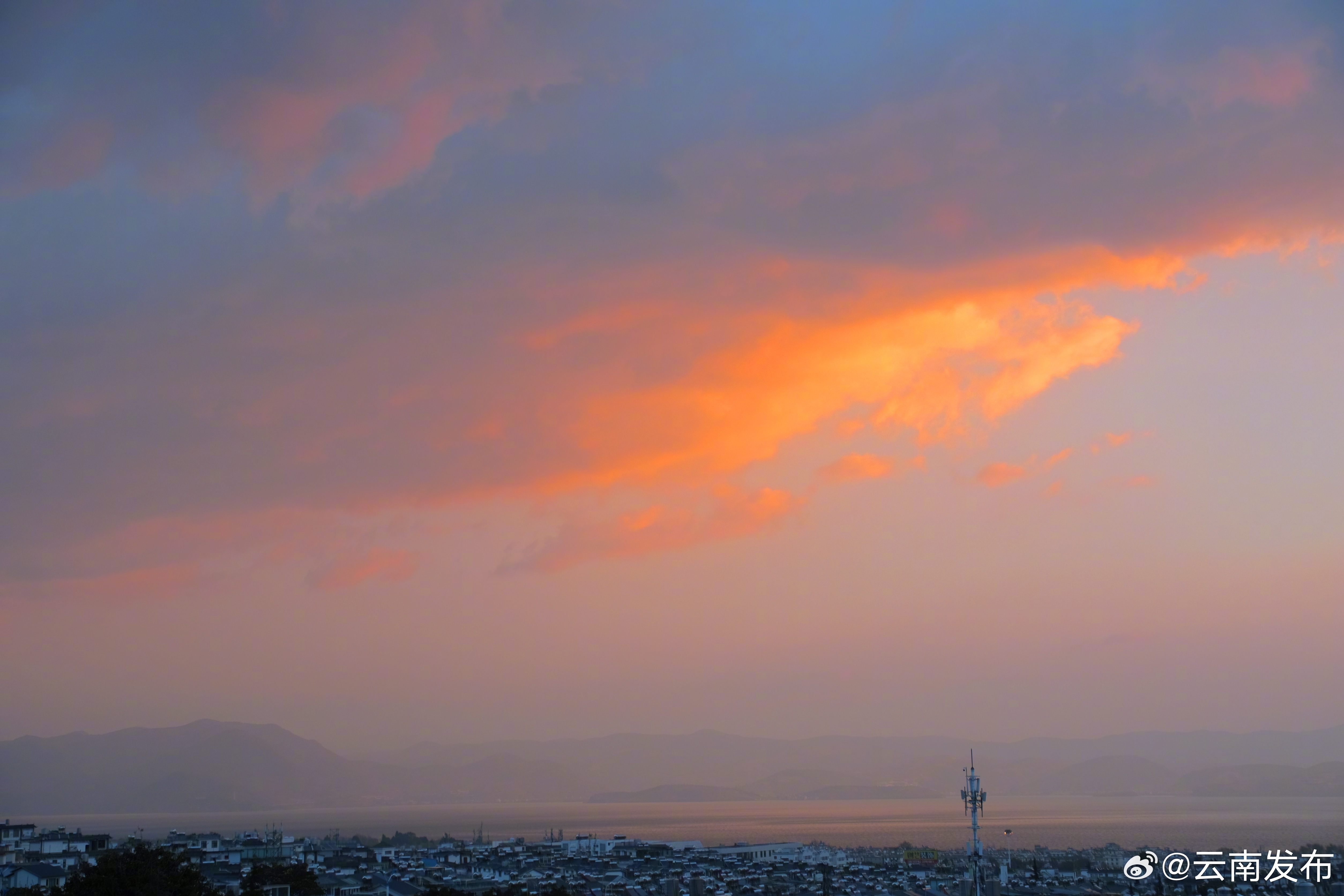 云南发布