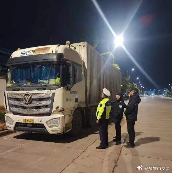 货车违停整治进行时,这些提示你一定要看!