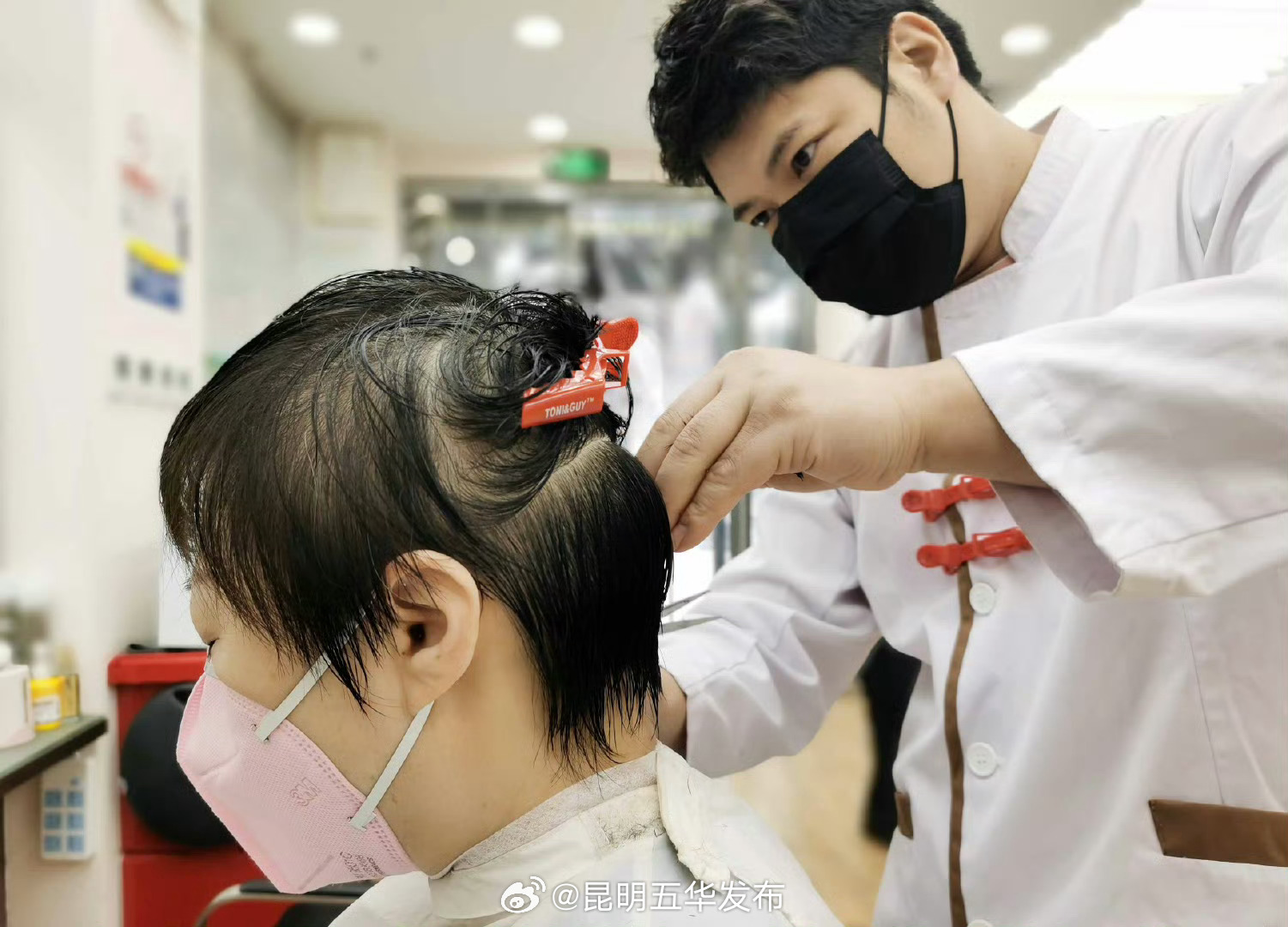 理发有助缓解心理压力