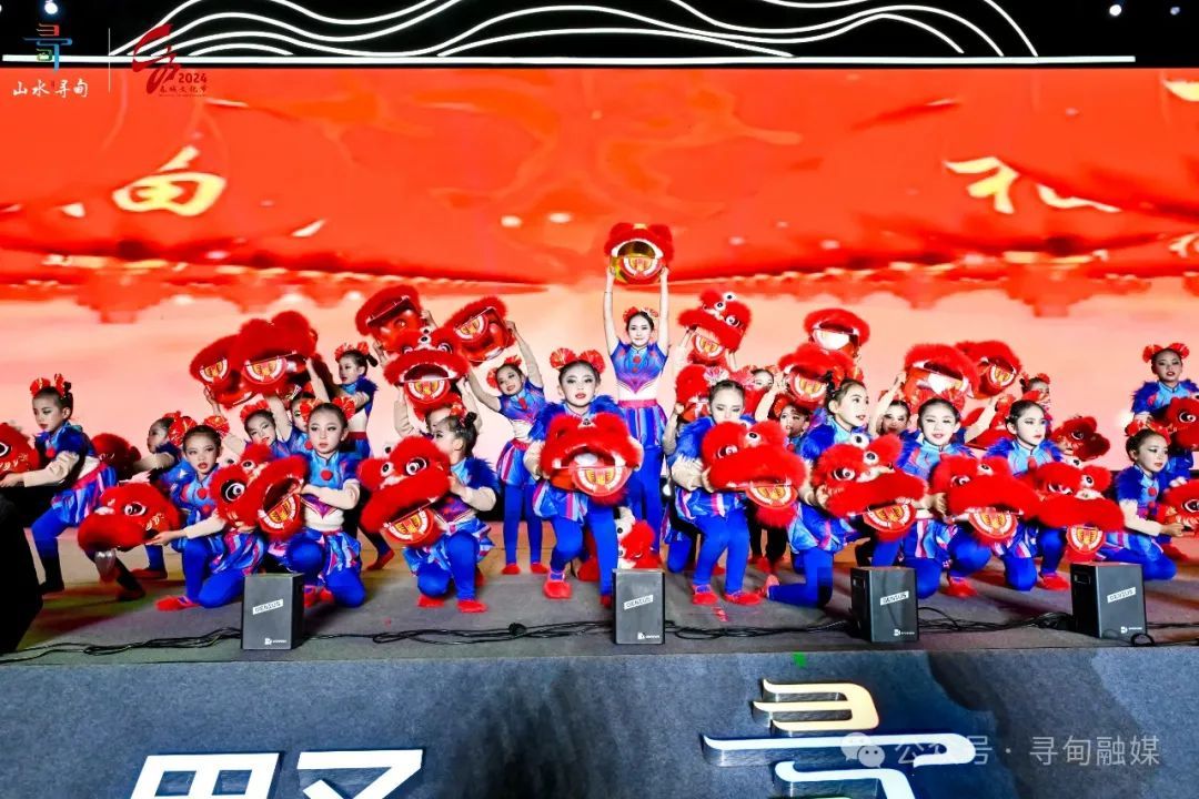 千灯寻万象 新春甸华章 寻甸县举办2024年新春文化大联欢晚会_http://www.mainten.cn_ycb_第7张