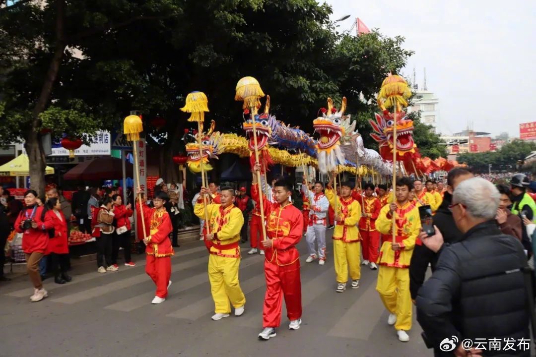 中越同欢共舞！文山州“国门花山节”精彩纷呈_http://www.mainten.cn_ycb_第3张