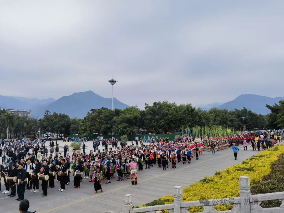 大年初一，元江街头这场精彩绝伦的巡演你看了吗？_http://www.mainten.cn_ycb_第1张
