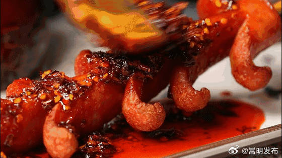 两根烤肠吃掉半天盐