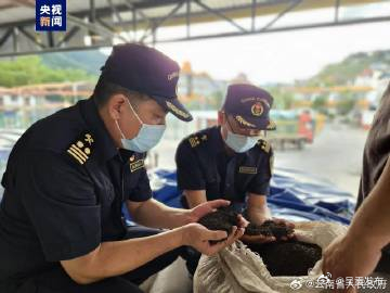 西双版纳关累港水运边民互市贸易市场开通一周年进出口贸易额破亿元