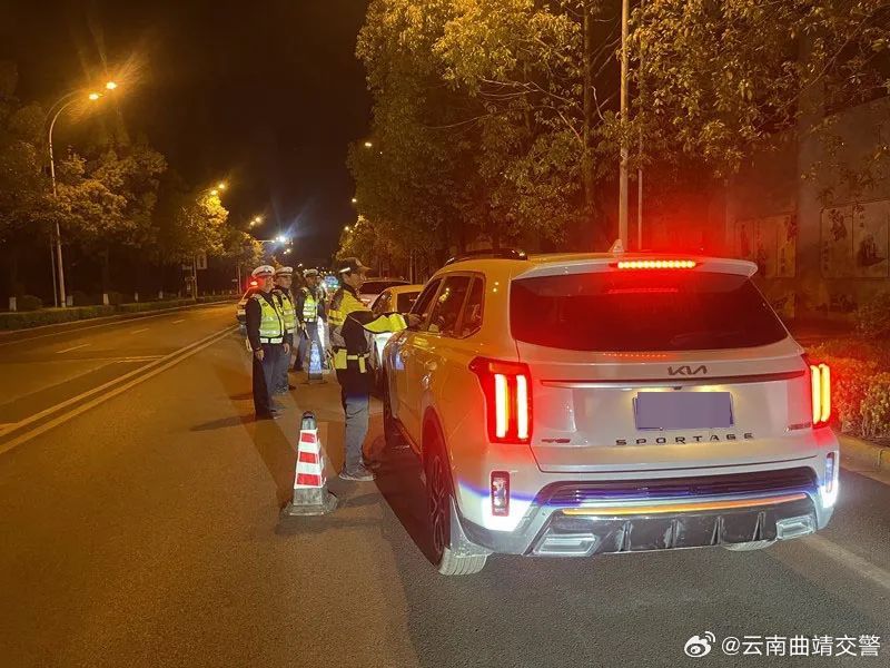 云南曲靖交警