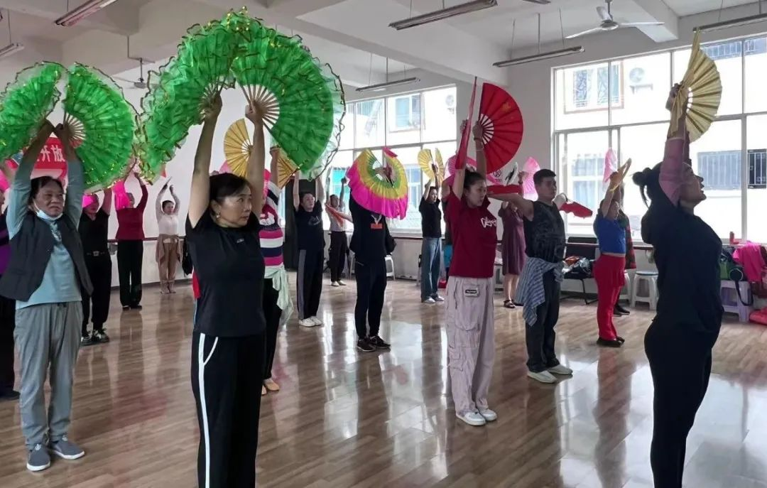 西双版纳傣族自治州人民政府