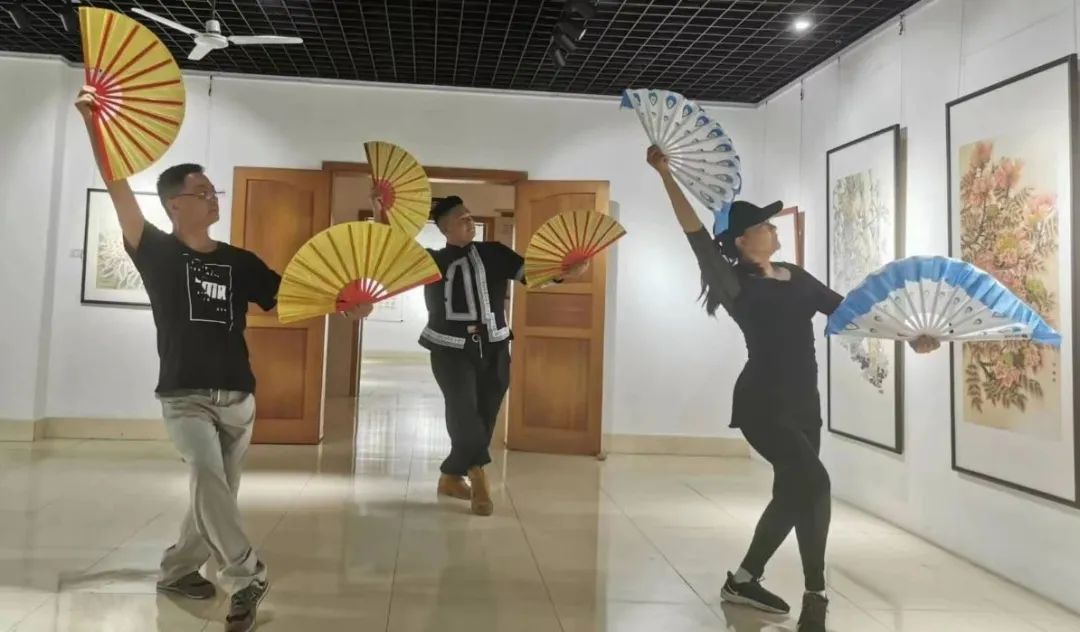 西双版纳傣族自治州人民政府