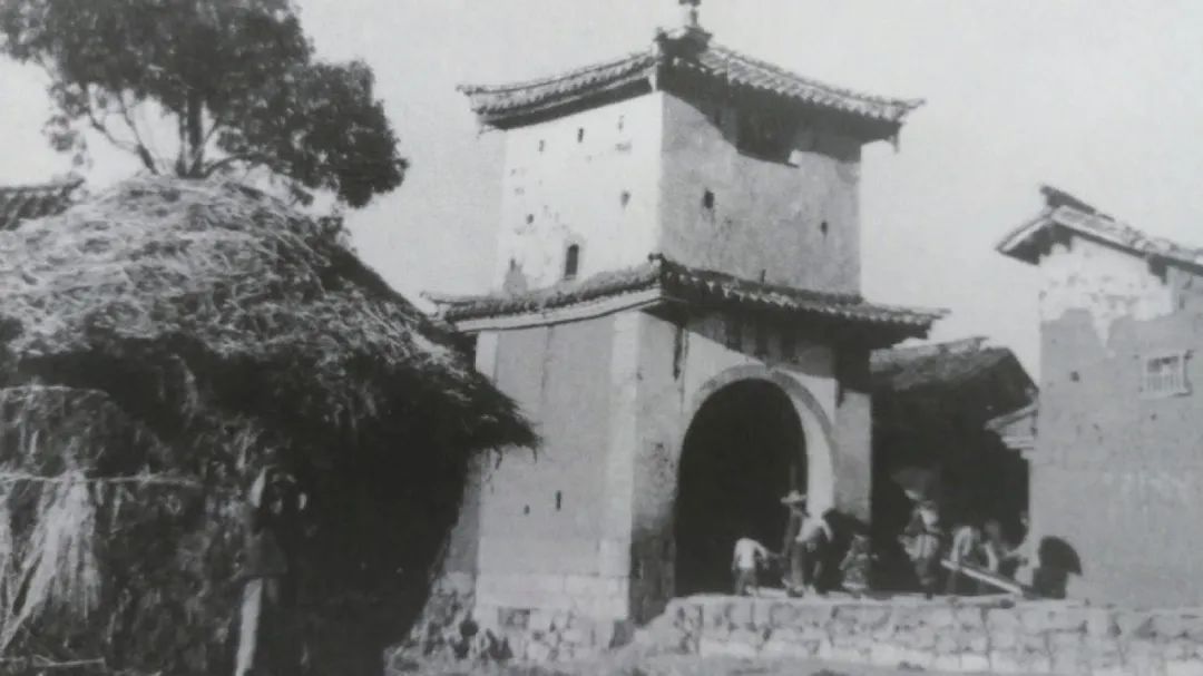 盘龙统战