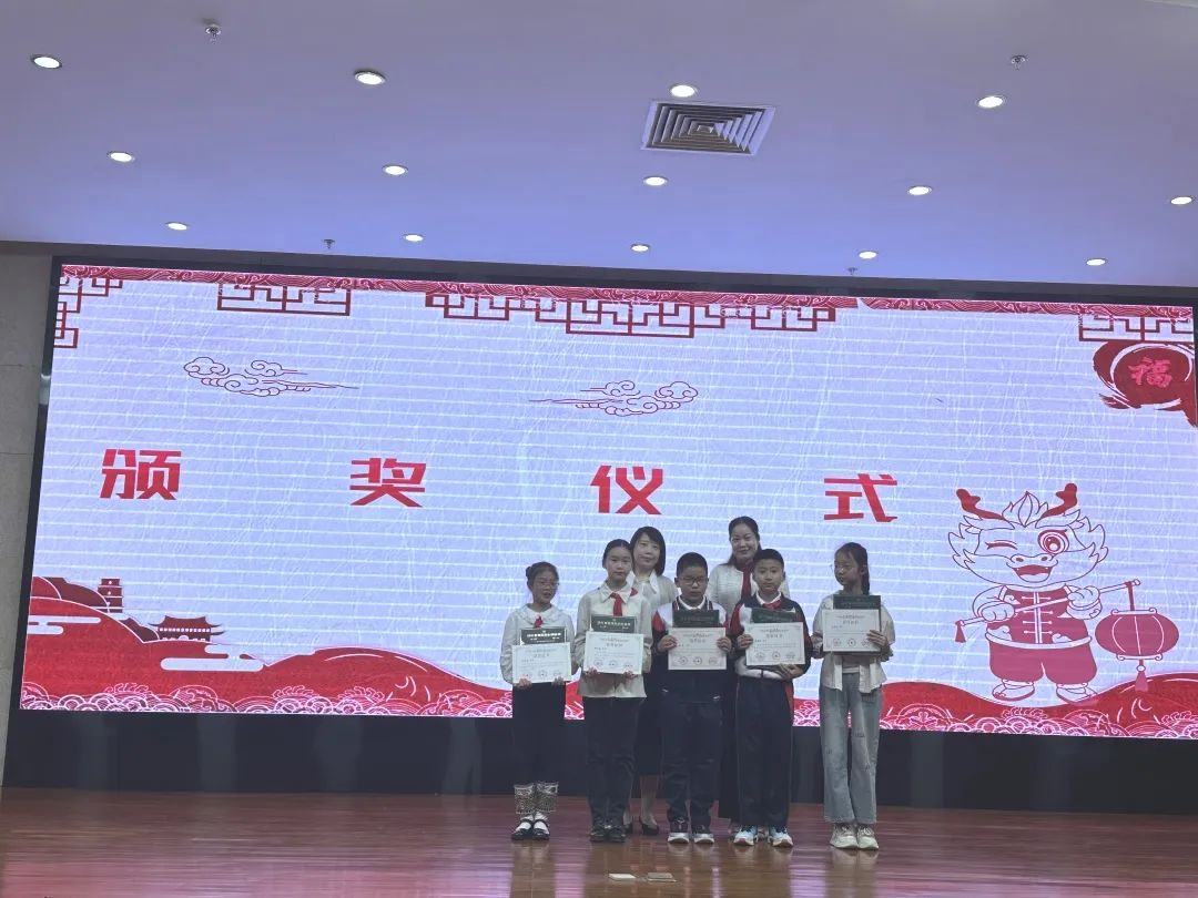 西双版纳傣族自治州人民政府