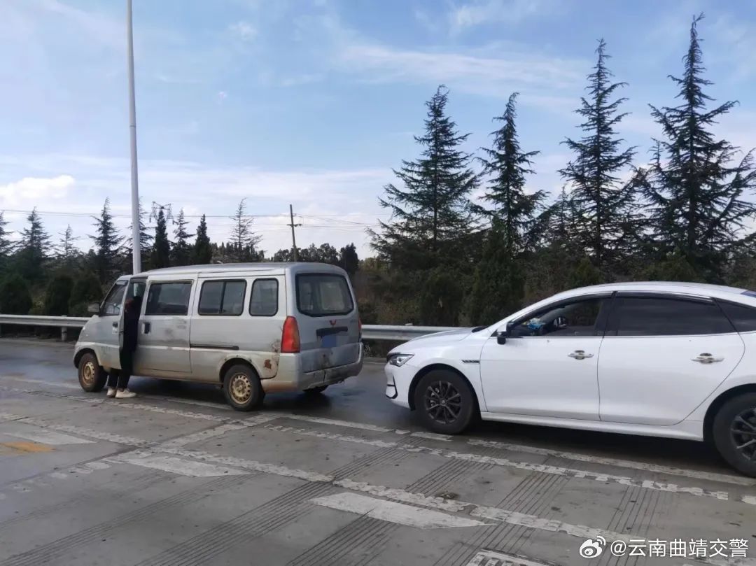 云南曲靖交警