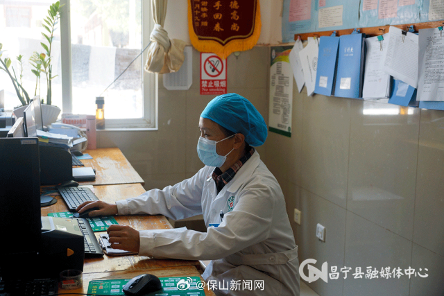 段翠琴：悬壶济世仁者心 为爱奉献显真情