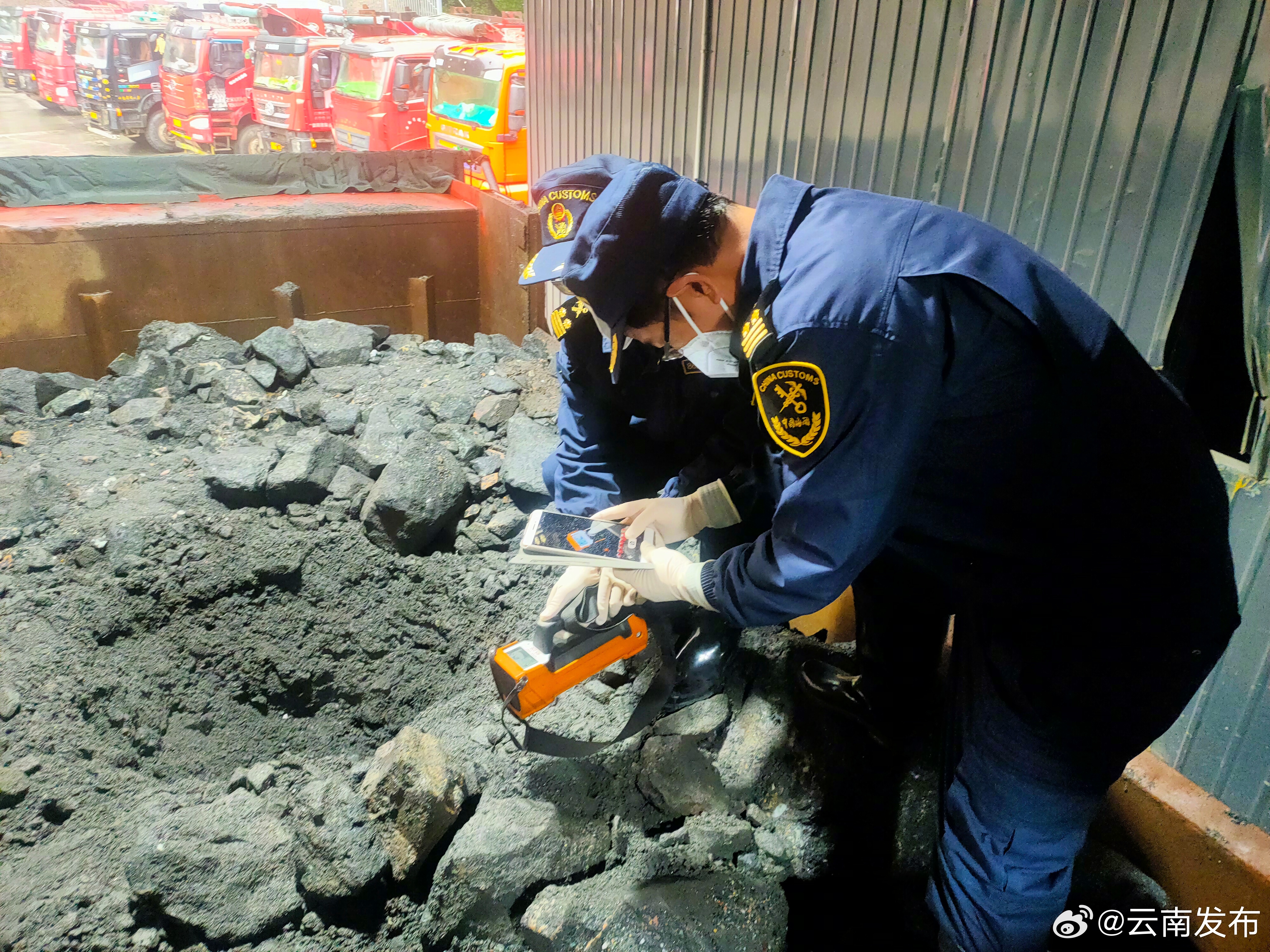 2024年1至2月腾冲海关监管进口矿产品超30万吨