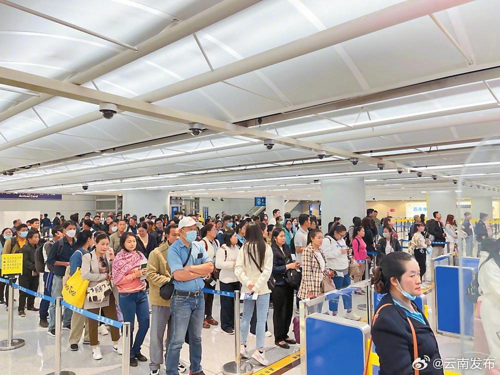 截至3月18日，昆明出入境边防检查站共验放6国入境旅客21400余人
