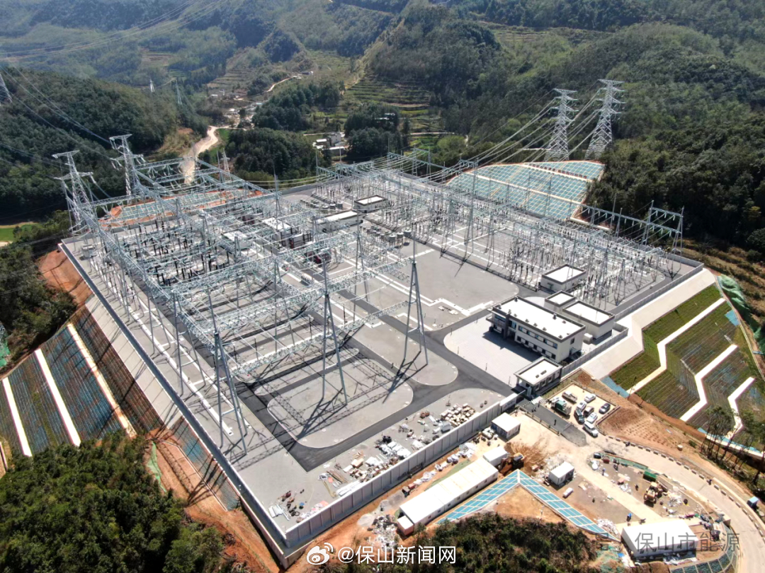 500kV隆阳（保东）输变电工程顺利投运
