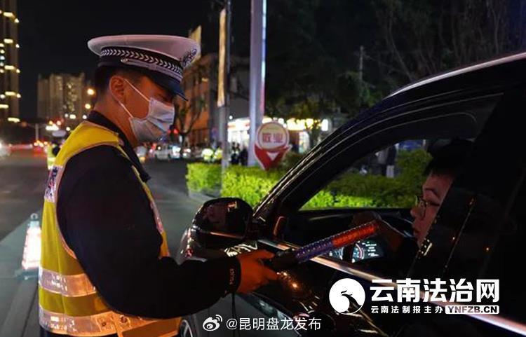 大理市交警强化节前交通整治 护航“三月街” 游客更安全